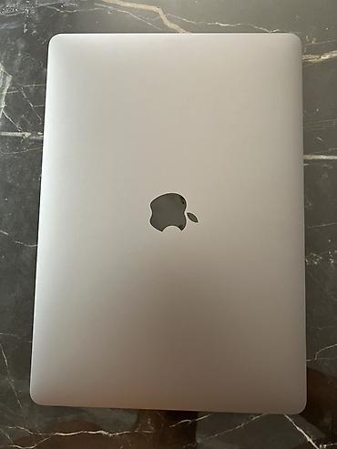 maximum: Для учебы, Б/у, Apple M1, ОЗУ, RAM: 8 ГБ — 4