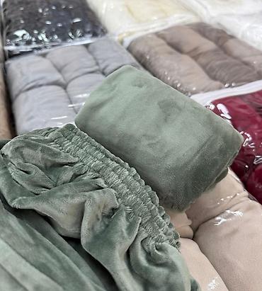 Ostali tekstil: Navlake za stolice Paket sadrži 6 komada Materijal-pliš — 5