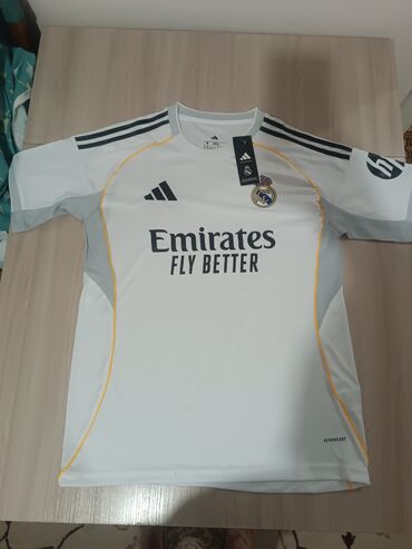 пригласительные открытки: Игровая футболка Real Madrid Adidas 25/26 - Цвет: белый с серыми