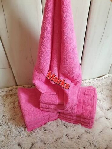 Ostalo: 💯🔝Pamucni peskiri jednobojni🔝💯 Dimenzije peskira : 50x90 Cena: Paket — 5