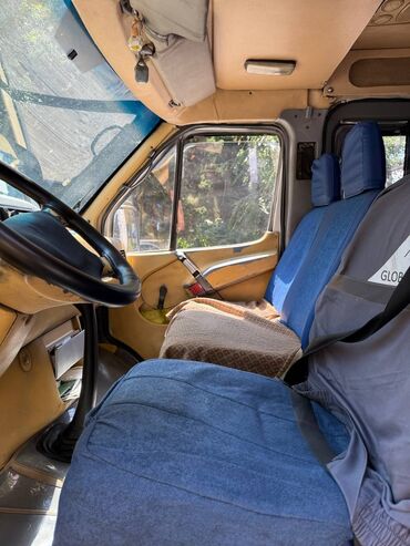 Mercedes-Benz: Mercedes-Benz mikroavtobus - Korpus: Uzadılmış və yüksək tavanlı — 4