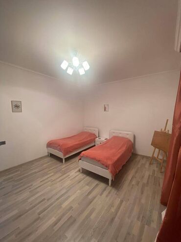 Bağ evlərinin satışı: Bakı, Şağan, 100 kv. m, 3 otaqlı, Hovuzlu, Artezian quyusu, Kanalizasiya, Kombi — 12