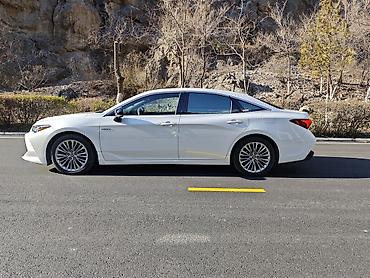 Toyota: Toyota Avalon: 2019 г., 2.5 л, Автомат, Бензин, Седан — 4