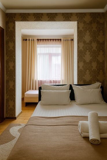 срочно продаю дом сокулук: Сдаются уютные комнаты в отеле Кант 🌿 Просторные, светлые номера с