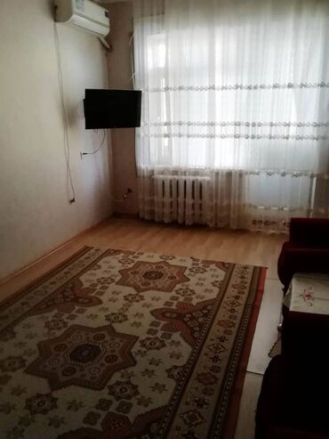 Köhnə tikili: Bakı, 9-cu mikrorayon, 4 otaqlı, Köhnə tikili, 110 kv. m — 3