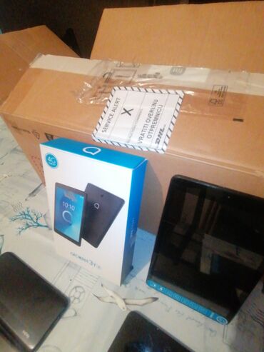 Tableti: Novi ali kada tableti dva komada 50 EUR poseduje kartice redmia 9 50 na lalafo.rs — 2 Tableti: Novi ali kada tableti dva komada 50 EUR poseduje kartice redmia 9 50 — 2