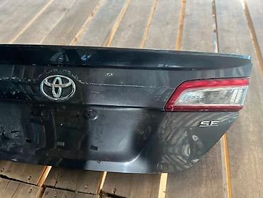 50: Крышка багажника Toyota, 2015 г., Б/у, Оригинал — 4