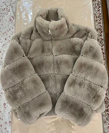 Qadınlar üçün süni kürk qısa şinəl - Rəng: açıq bej/boz (taupe) - lalafo.az -da Qadınlar üçün süni kürk qısa şinəl - Rəng: açıq bej/boz (taupe) -