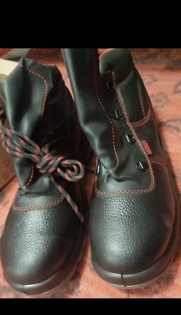 Botinkalar: Təmiz Türk İsdesahalı 1 Dəfə olsun Geyinilmiyib 42,43,44Razmerləri var -da lalafo.az — 2 Botinkalar: Təmiz Türk İsdesahalı 1 Dəfə olsun Geyinilmiyib 42,43,44Razmerləri var — 2