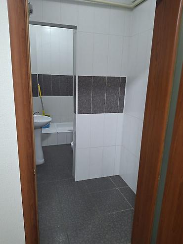 open space: Сдаем офис в "Золотом квадрате", ул. Разакова 22, 110м2, 3 комнаты — 10