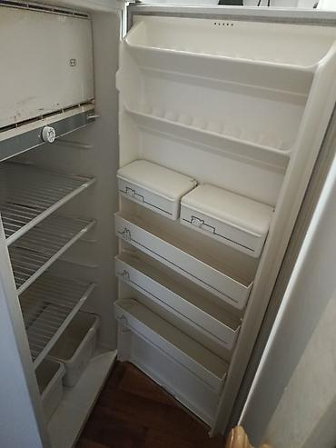 халадилник буву: Холодильник Бирюса 6-1 и стиральная машина BEKO Volumax5 (фронтальная — 1