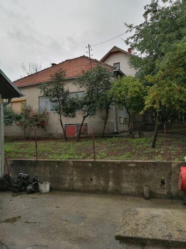 Kuće na prodaju: 92 kv. m, 3 sobe