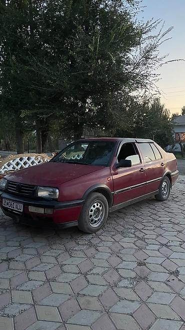 фольксваген венто капот: Volkswagen Vento: 1994 г., Механика, Седан — 2
