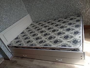 Кровать б/у — 6 000 сом Продаём двуспальную кровать в хорошем