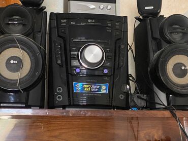 продажа бу телефонов: Qara rəngdə, LG firmasının istehsalı olan DVD musiqi mərkəzi. Bu