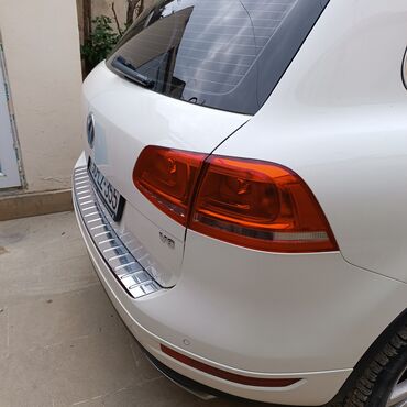 Volkswagen: Volkswagen Touareg: 3.6 l | 2011 il Ofrouder/SUV — 10