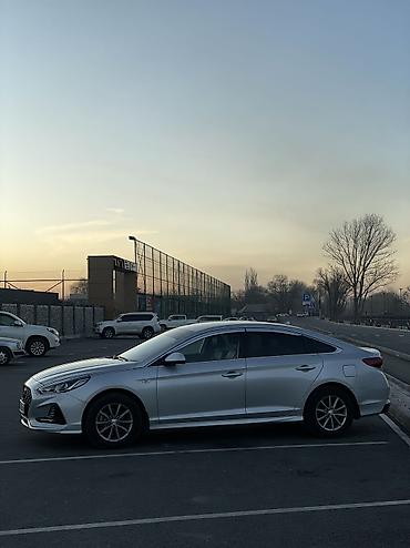 Hyundai: Hyundai Sonata: 2019 г., 2 л, Автомат, Газ, Седан — 2