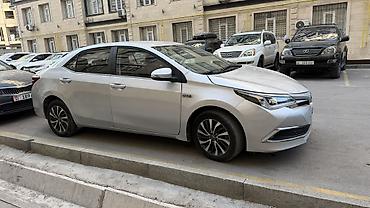 coroll: Toyota Corolla: 2019 г., 1.8 л, Вариатор, Гибрид, Седан — 3