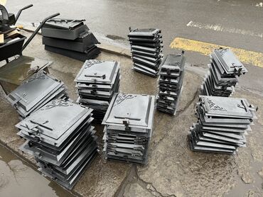 Садово-строительные тачки и тележки: Садово-строительная тачка и тележка, Стальная, Двухколесная, Новый — 7