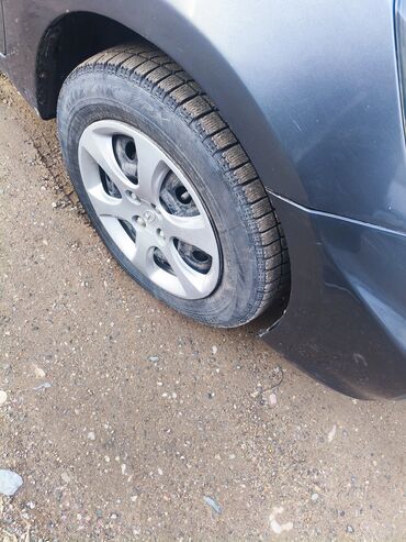 Hyundai: Hyundai Solaris: 2013 г., 1.6 л, Механика, Бензин, Седан at lalafo.kg — 6 Hyundai: Hyundai Solaris: 2013 г., 1.6 л, Механика, Бензин, Седан — 6