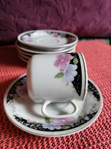 Stare vaze i dekor: Soljice nove za kafu,stari kineski porcelan iz 80ih. Komada 6 u — 8
