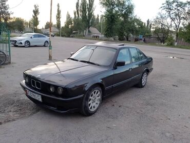 продаю машину бмв: BMW 5 series: 1992 г., 2 л, Механика, Бензин, Седан