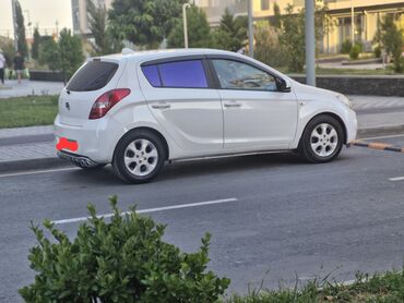 Çaydanlar: Hyundai i20: 1.4 l | 2011 il Hetçbek