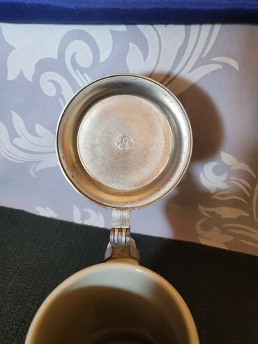 Čaše: Krigla Zinn Nemacka 70te. Krigla bez ostecenja,sve na njoj odsjaj od — 5