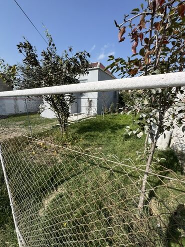 Həyət evləri və villaların satışı: Sabunçu qəs. 2 otaqlı, 60 kv. m, Kredit var, Orta təmir — 2