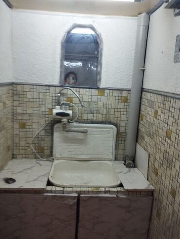 частный дом в бишкеке: 18 м², Без мебели