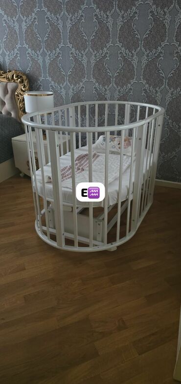 Restoran mebeli: Elmira ♒️ Uşag ninisi Cəmi 80 azn Təzə kimi Ünvan qarayev 0225 WP