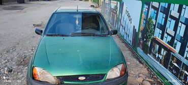 Ford: Ford Fiesta: 2001 г., 1.3 л, Механика, Бензин, Хэтчбэк