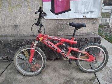 детский велосипед стелс 14 дюймов: Продаю велосипед в хорошем состоянии был куплен в спортивном магазине