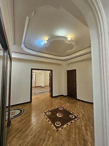kiraye menzil: İcarəyə verilir 5 otaqlı köhnə tikili 150 m², Binəqədi r. 1 300 — 7