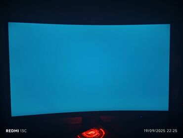 Monitorlar: Hecbir prablemi yoxudr halhazirda islek veziyyetdedir ASUS ROG — 11