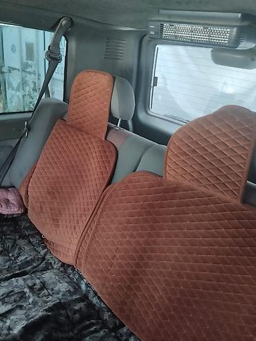 трёхдверный: Ssangyong Korando: 2001 г., 2.3 л, Механика, Дизель, Внедорожник — 5