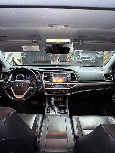 defender: Toyota Highlander: 2019 г., 3.5 л, Автомат, Бензин, Кроссовер — 3