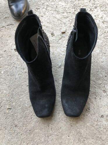 duboke crne cizme: Gležnjače, 38