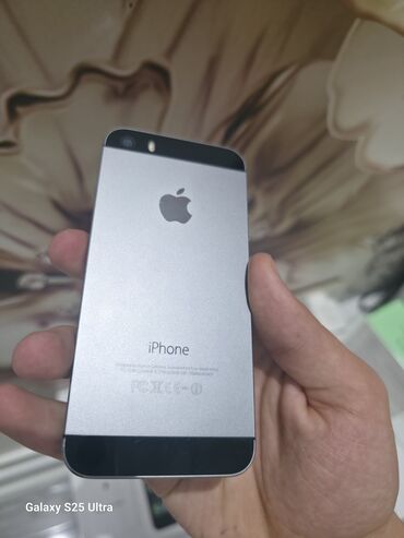 Apple iPhone: IPhone 5s, 16 GB, Space Gray, Sənədlərlə — 5