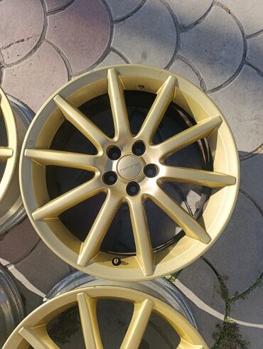 Диски: Литые Диски R 18 Subaru, Комплект, отверстий - 5, Б/у — 5