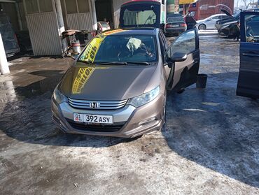 Honda: Honda Insight: 2010 г., 1.3 л, Вариатор, Бензин, Седан