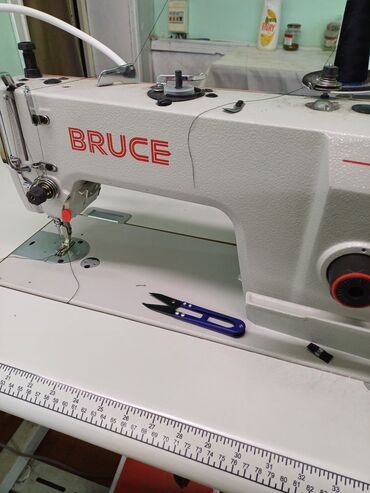 Оборудование для бизнеса: Продаются швейные машинки. Прямострочки, пятинитка, распошивалка