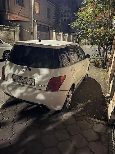 camry 1998: Toyota Ist: 2003 г., 1.5 л, Автомат, Бензин, Хэтчбэк — 3