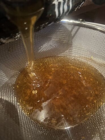 закупаем мед дорого: Продаем Иссык-кульский майский мед . Чистый. Продаем иссык-кульский