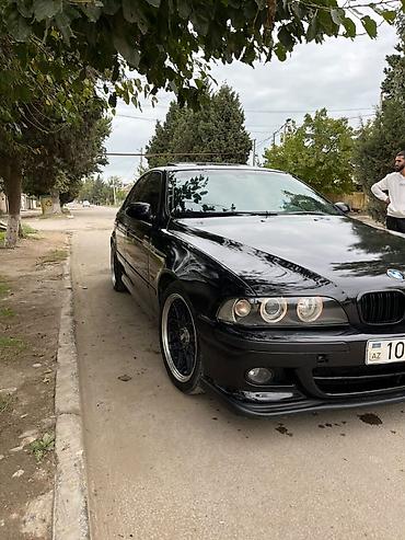 ön bufer: BMW 5 series: 3.5 l | 1998 il Sedan — 4