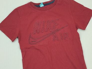 koszulka piłkarska nike: Koszulka, Nike, 8 lat, 122-128 cm, stan - Bardzo dobry