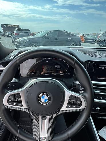x7 прр: BMW — спортивный интерьер M-пакета - Руль M с перфорацией и вставками — 2