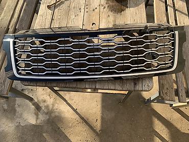 oblicovka: Land Rover Range Rover radiator barmagligi obricovka 2020-2022 model — 1