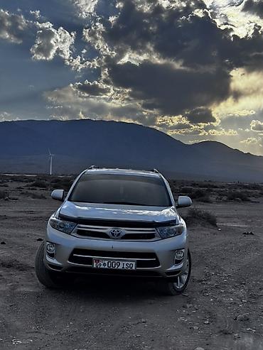 елекро мобил: Toyota Highlander: 2012 г., 3.5 л, Автомат, Бензин, Кроссовер — 1