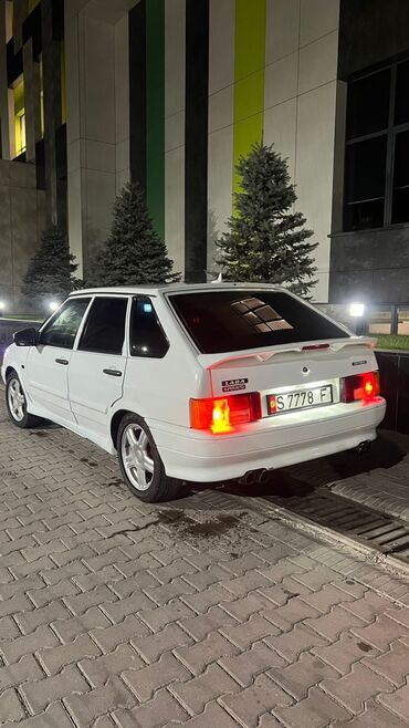 ВАЗ (ЛАДА): ВАЗ (ЛАДА) 2114 Samara: 2013 г., 1.6 л, Механика, Бензин, Хэтчбэк — 2